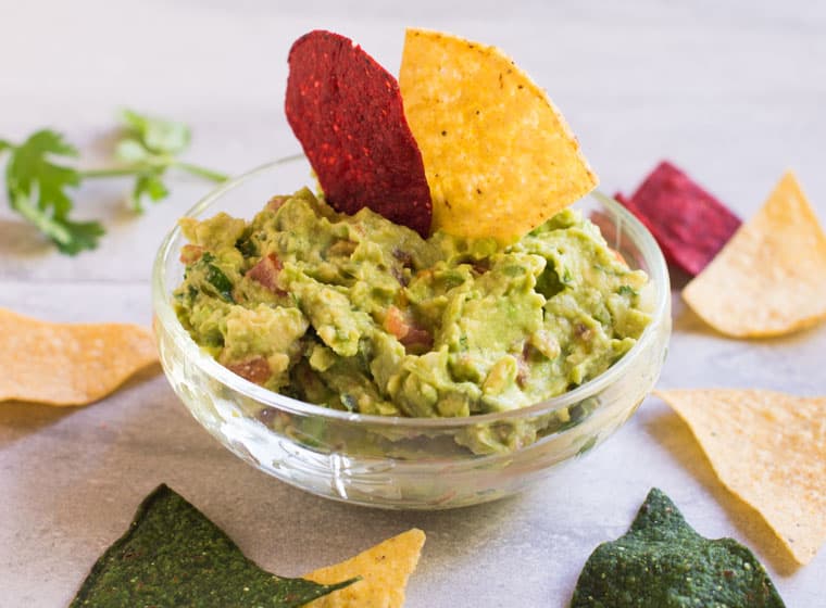 /content/dam/empire/thriftyfoods/assets/articles/article-page/ChefThisOutGuacamole.jpg